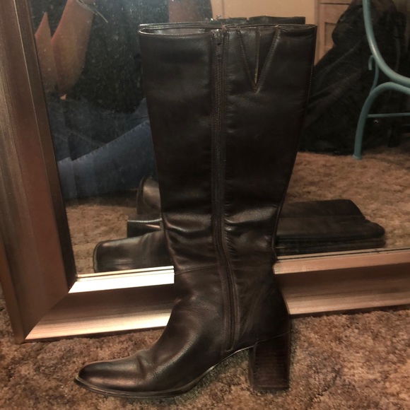 Karen Scott Boots - Picture 5 of 7